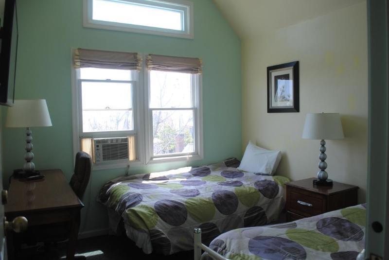 Inn The Grenville And Restaurant 2*