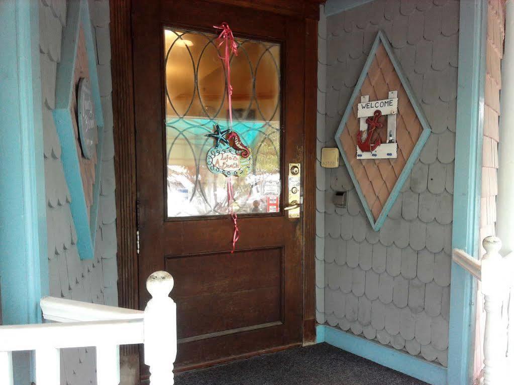 Inn The Grenville And Restaurant